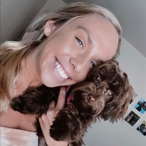 Meet your Posher, Lacey